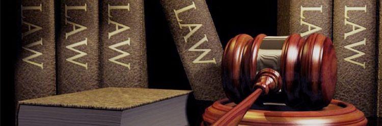 Benefits and Reasons to Pursue Law as Career